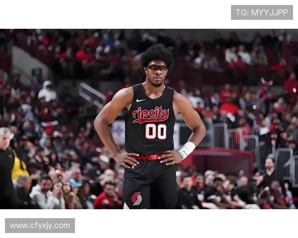 八村塁绝杀前里夫斯强攻扳平比分回防怒喷裁判展现巨星气质 八村塁绝杀前里夫斯强攻扳平比分回防怒喷裁判展现巨星气质